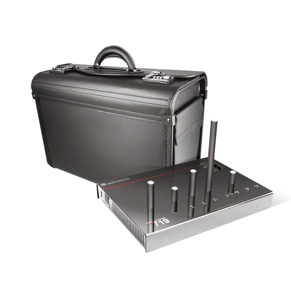 19cb8e5ce7-lgs-719case